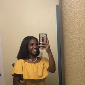 Meet your Posher, Ally